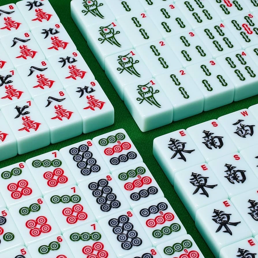 幸运刮刮乐传统麻将牌面特写，展现精美的牌面设计